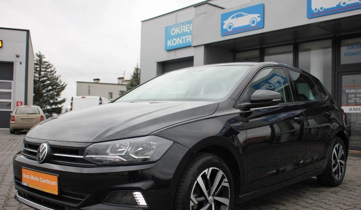 Volkswagen Polo cena 42900 przebieg: 49303, rok produkcji 2019 z Gniezno małe 254